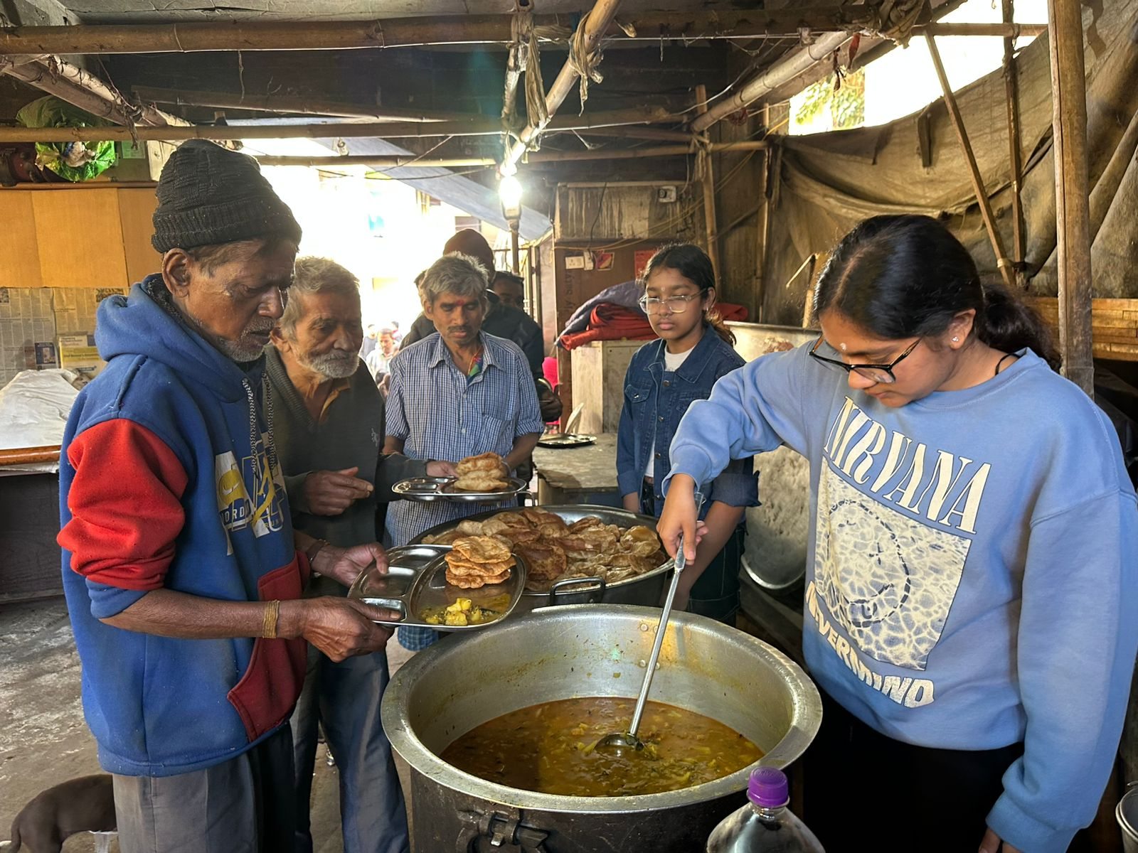 Volunteers preparing for the food distribution event
